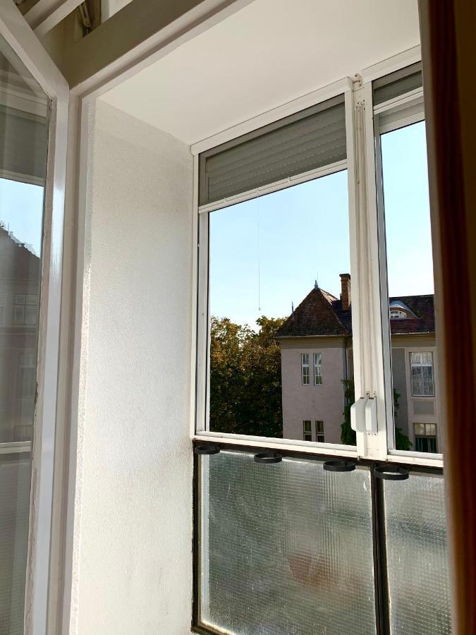 Cozy Apartment In The City Centre Next To Dom Square Szegedin Exterior foto