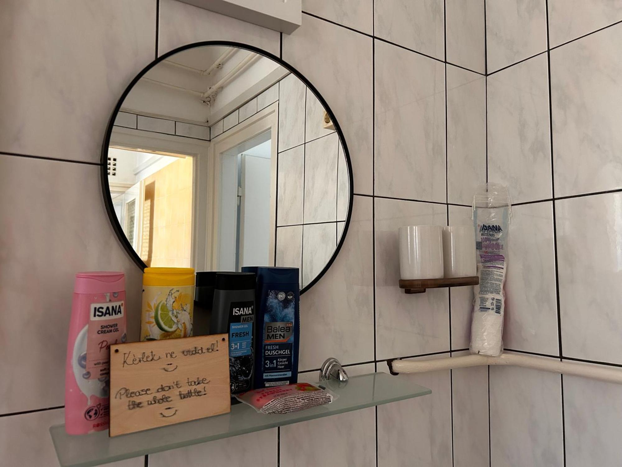 Cozy Apartment In The City Centre Next To Dom Square Szegedin Exterior foto